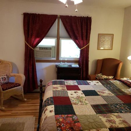 Oak Hill Bed And Breakfast Wisconsin Dells Exteriör bild